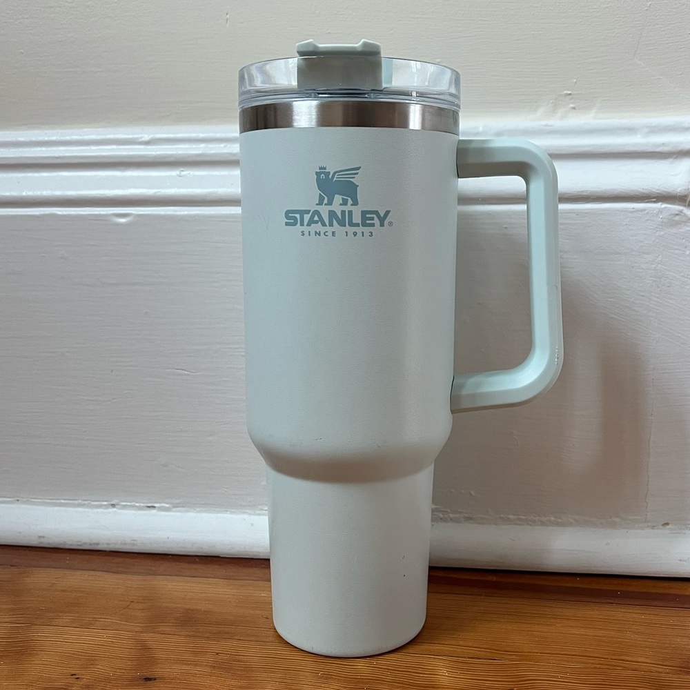 Stanley Quencher GLASS 40 oz - Color GLASS (light blue) - MISSING STRAW